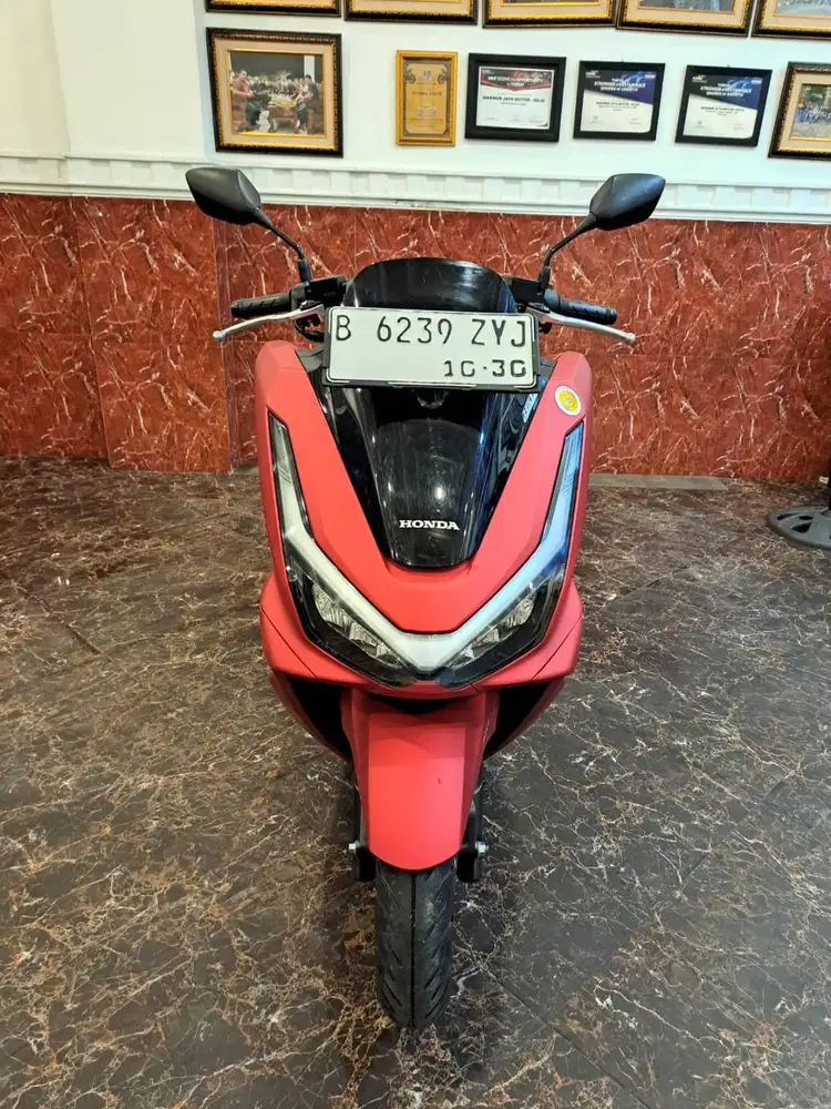 HUB IMA DP 2 JUTA NEW PCX 160 ABS 2025 LIKE NEW & BERGARANSI