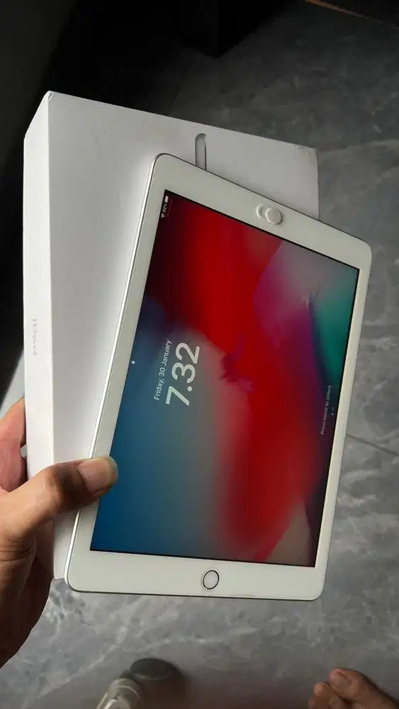 Ipad 6th Gen LENGKAP, MULUS