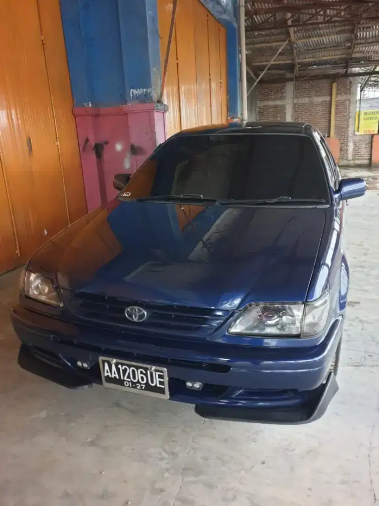 Dijual Toyota Soluna (th 2000)