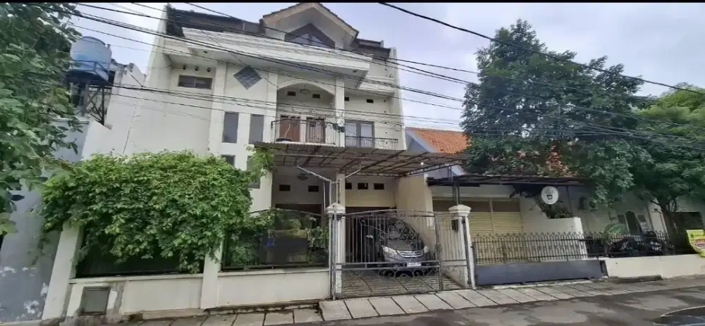 Jual cepat Rumah Cantik siap huni di Rawamangun