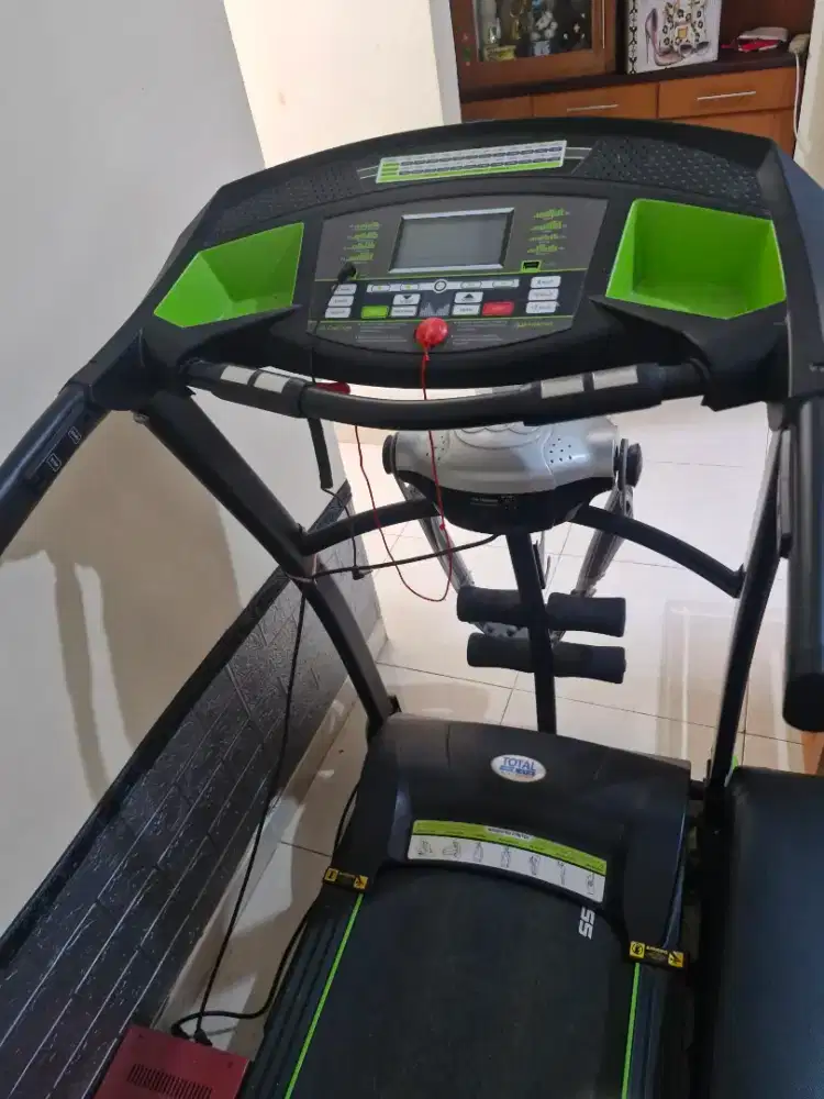 Treadmil merk Total