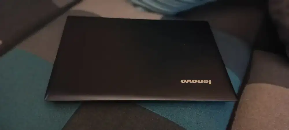 Lenovo B41 AMD A8 setara core i5 ram 4 ssd 256 GB hd 500 GB