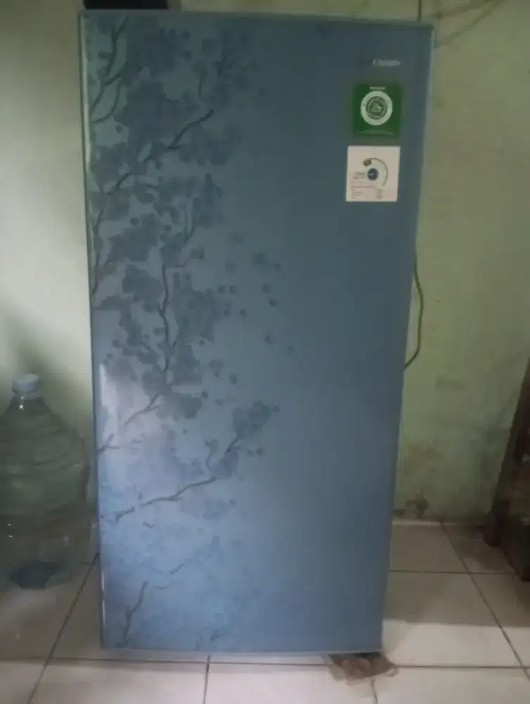 Kulkas 1pintu merek SHARP