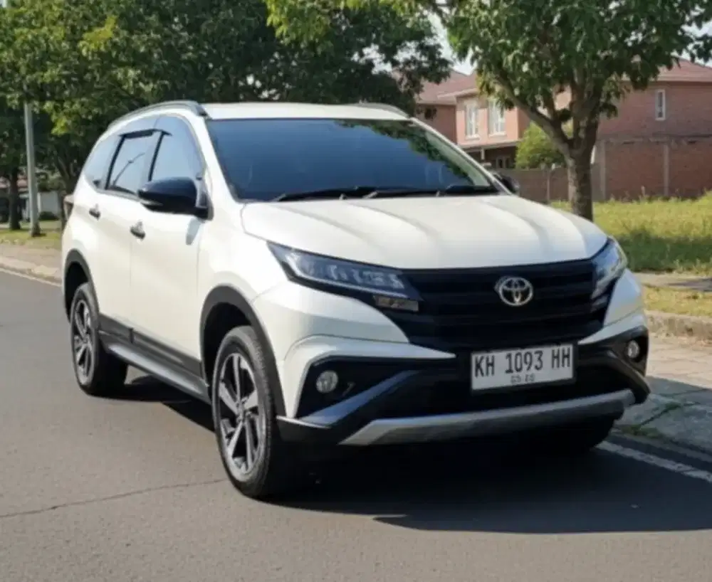 Dijual rush GR 1.5S manual 2025