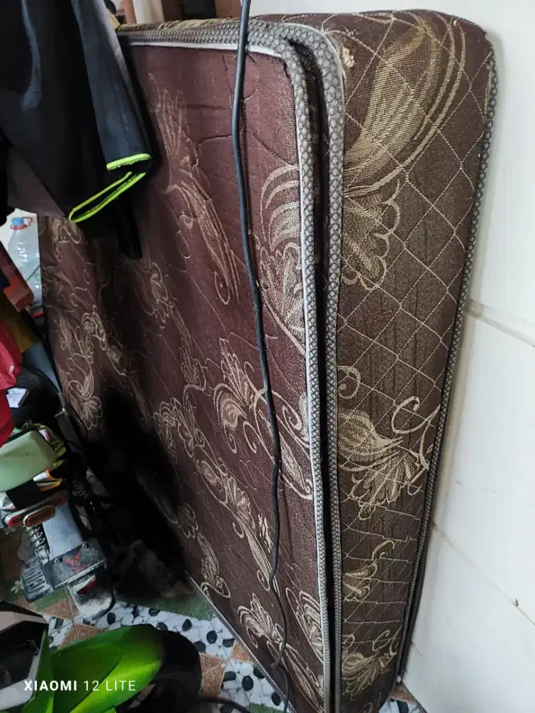 Kasur springbed 160x200