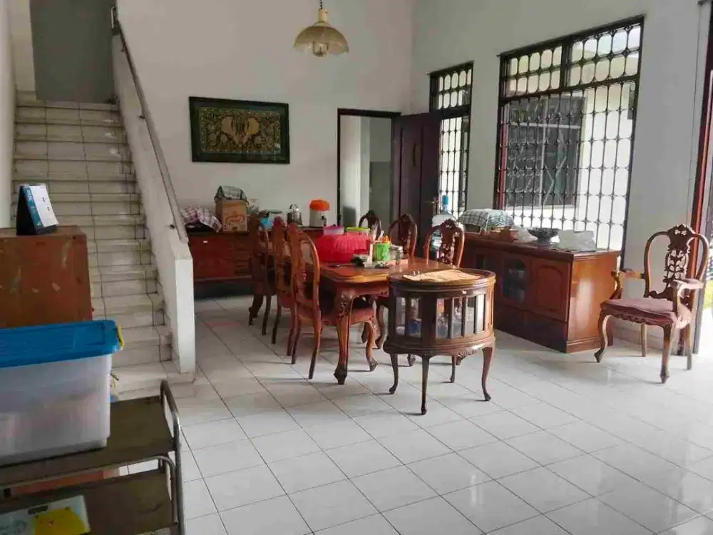 Rumah sayap riau jalan utama dekat gasibu