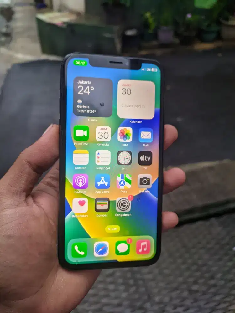 iPhone Xs 64 GB