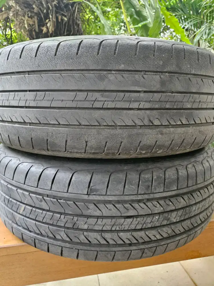 Ban Goodyear triplemax 2 17/ 215/ 60 ban serep hyundai creta