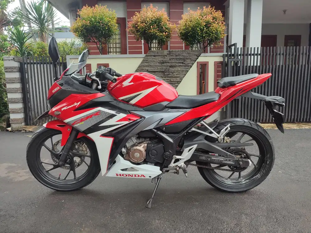 HONDA CBR 150R FACELIFT TAHUN 2017