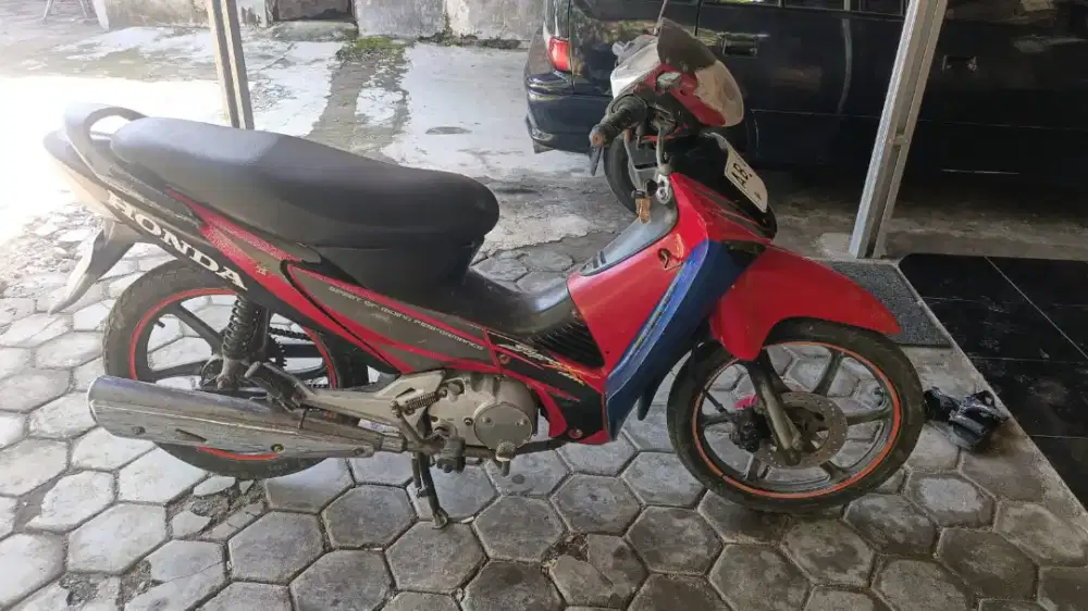 Viar mirip Supra 125 THN 2008 plat AB Bantul