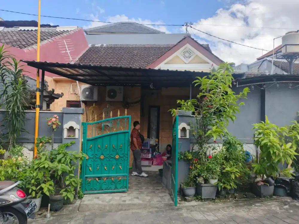 Jual rumah lantai 1 di Penamparan Jl Gn Andakasa Denpasar Bali