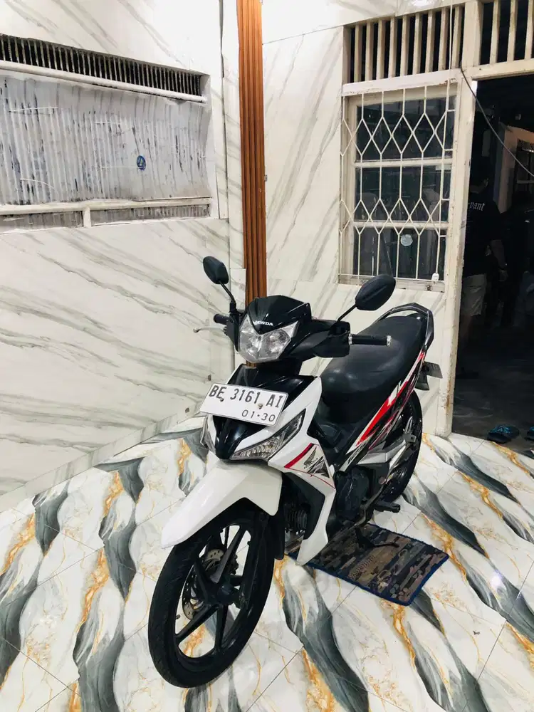 SUPRA X NEW ISTIMEWA 2015 Pajak Hidup