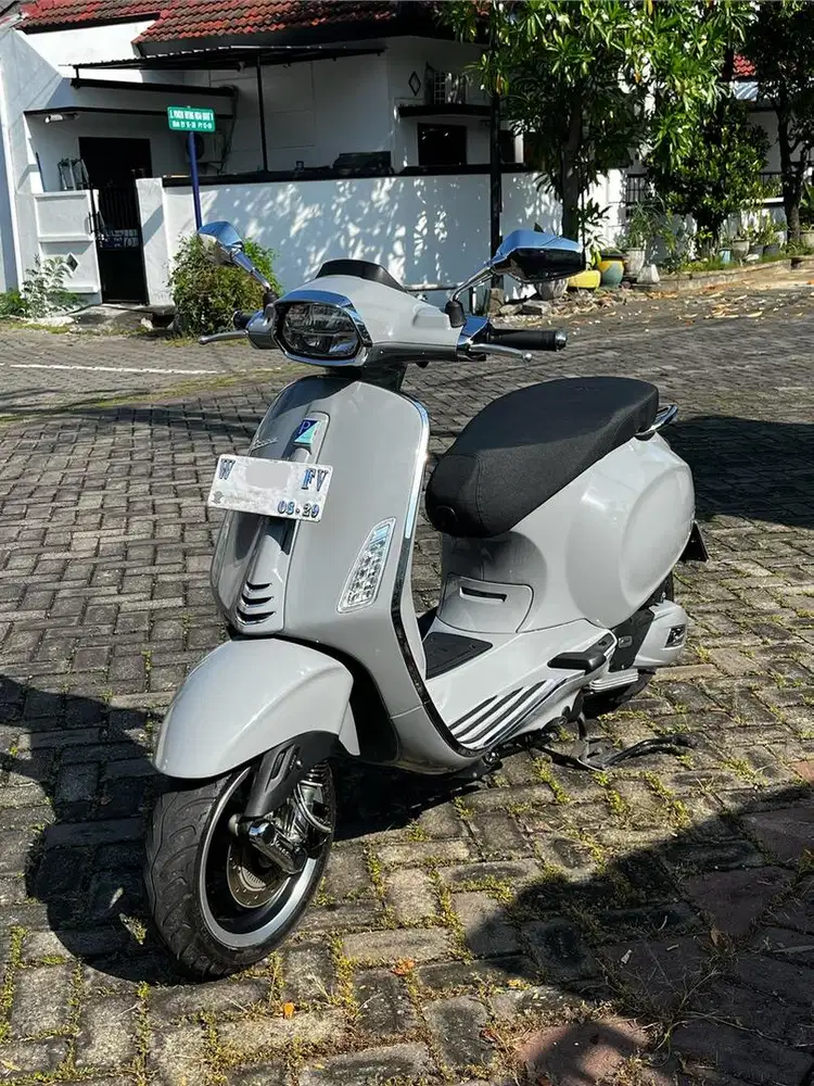 Vespa Sprint 2024