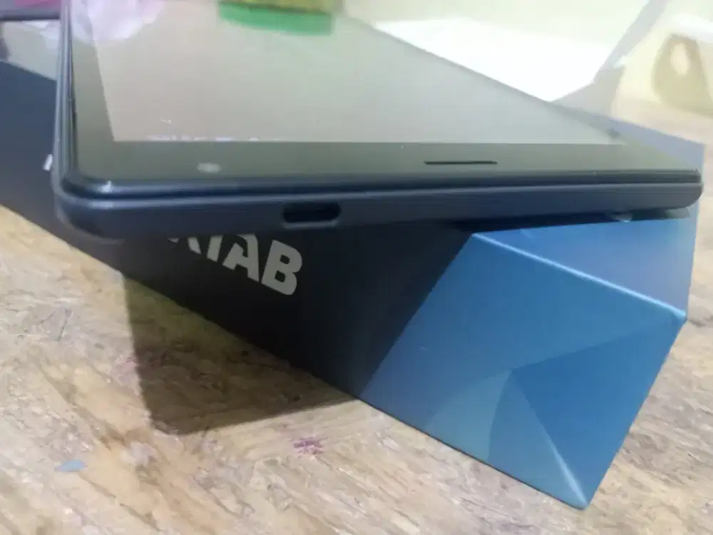 WTS TABLET ADVAN Xtab 4/64GB