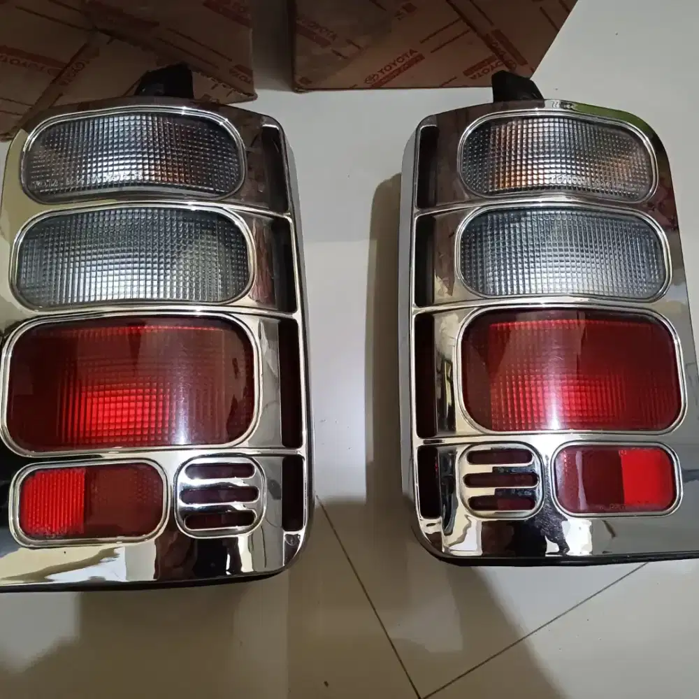 Stop lamp lampu belakang kijang Kapsul