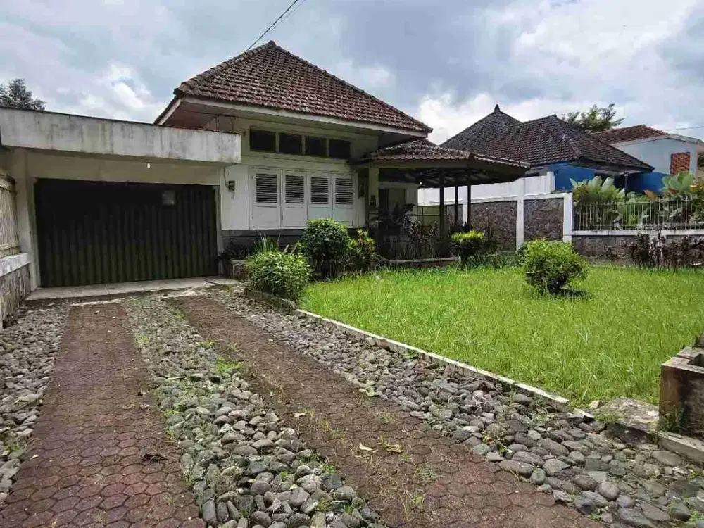 RUMAH TINGGAL ADEM VIBE KUNO 1 LANTAI DI MALANG
