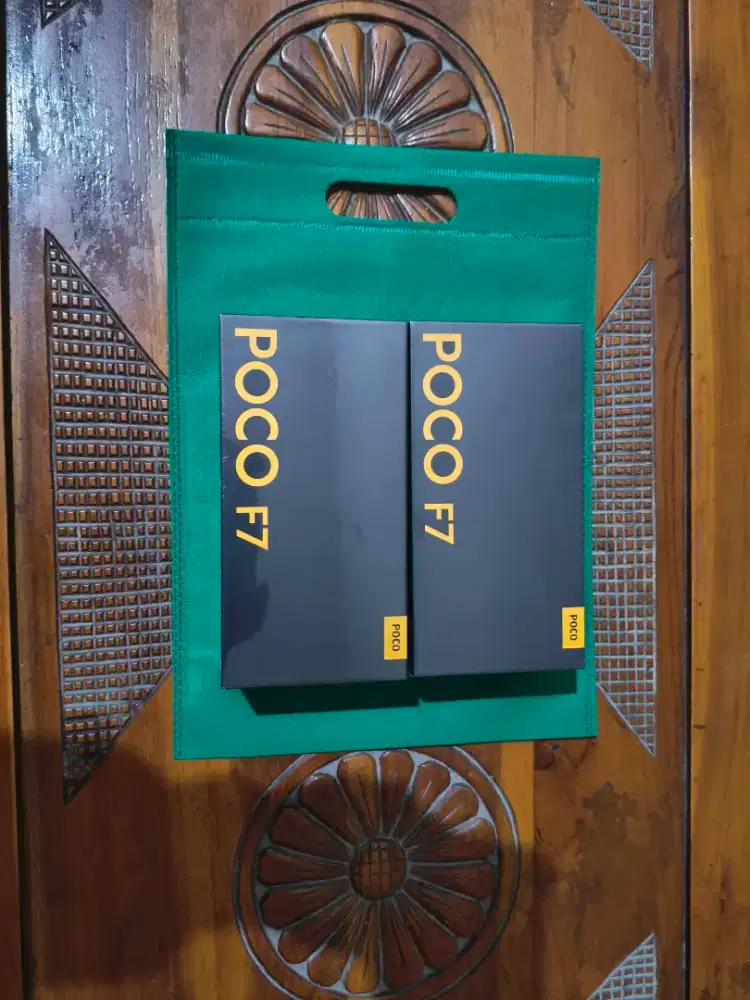 Poco F7 - 12/512 - SEGEL