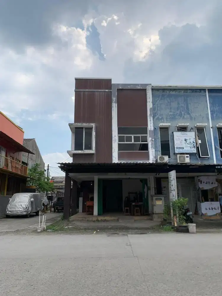 Ruko Hug Strategis Dasana center