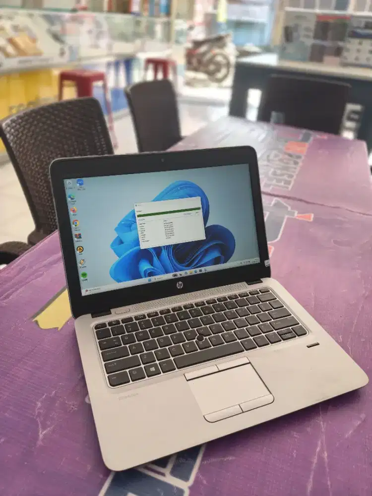 HP ELITEBOOK 820 G3| BISA KREDIT TANPA DP| COCOK BUAT KERJA DAN KULIA