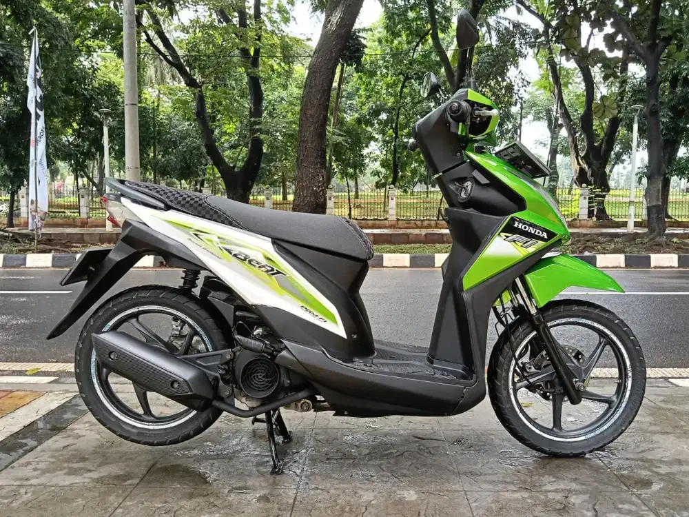 DIJUAL CASH HONDA BEAT CW CBS FI THN 2012 PAJAK IDUP SIAP PAKAI