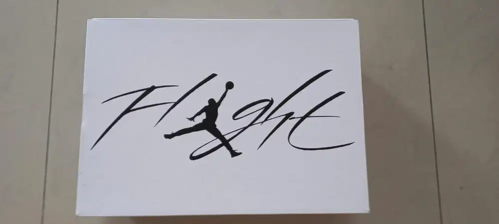 Jual Nike Air Jordan 4 Retro White Thunder