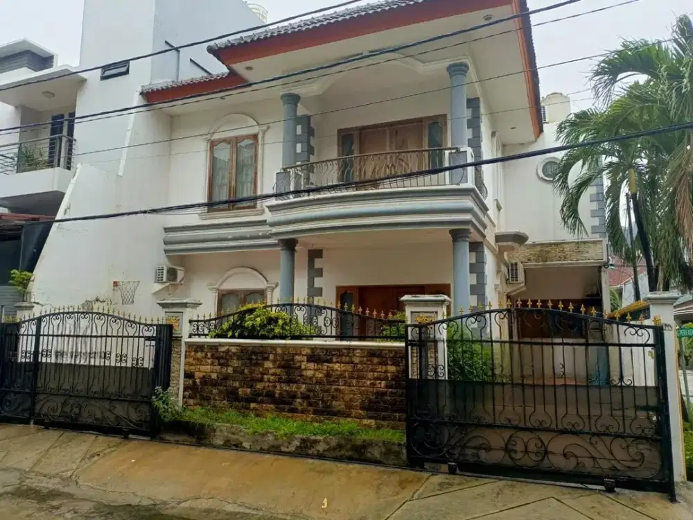 rumah furnished 2lantai bagus di sunter