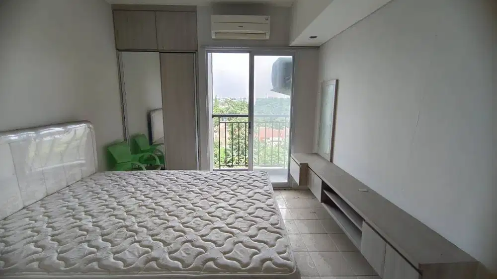 Dijual rugi apartemen studio furnish di serpong green view serpong