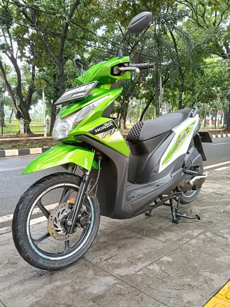 DIJUAL CASH HONDA BEAT CW CBS FI THN 2012 PAJAK IDUP SIAP PAKAI