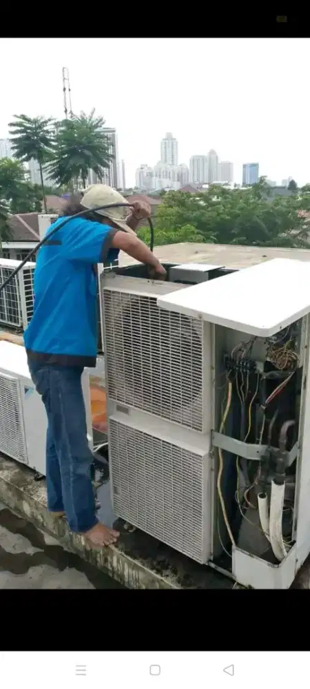 Jasa servis AC kulkas mesin cuci kompa air dll bergaransi resmi