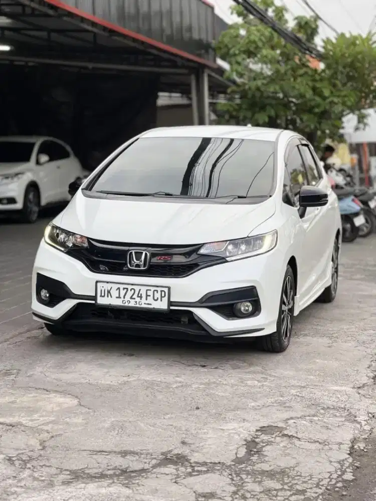 Jazz RS 2017 Matic Facelift Low KM