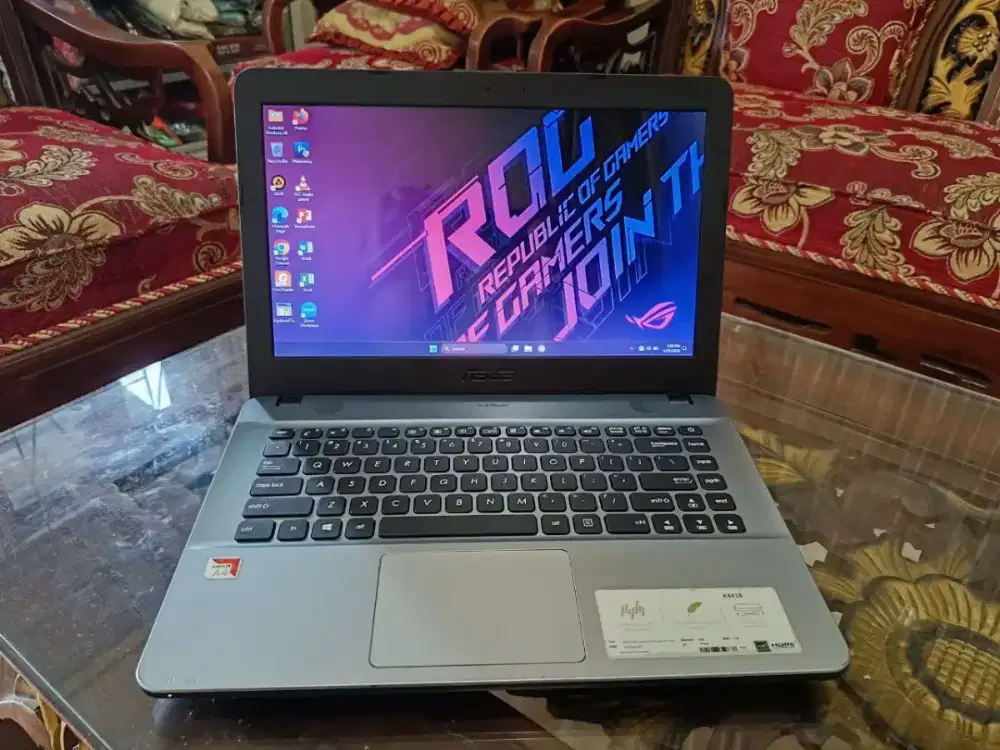 Laptop Asus X441B AMD A4 RAM 4GB SSD 256GB