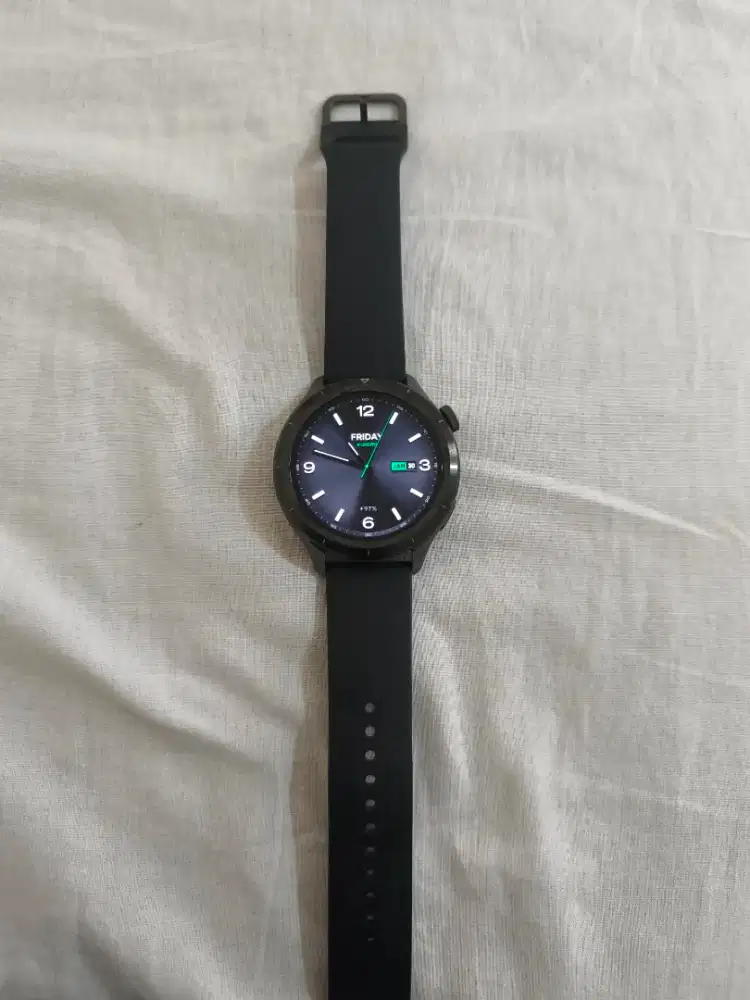Xiaomi watch S4