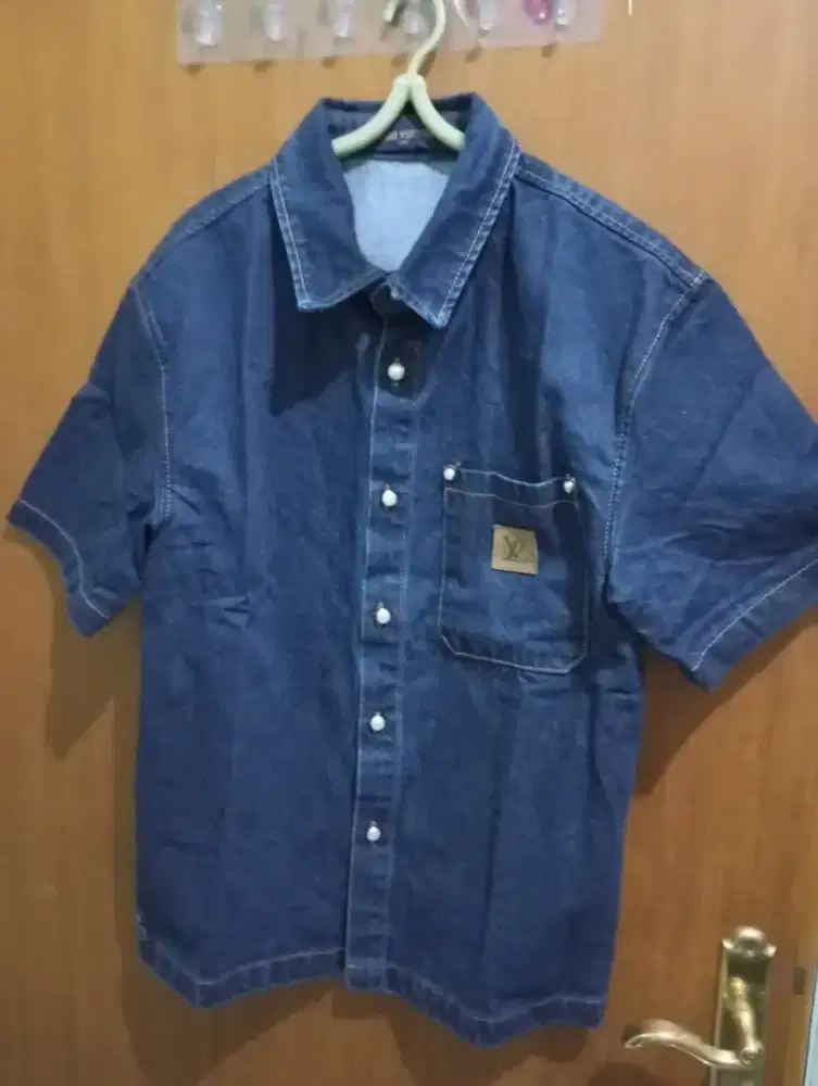 Kemeja LV market Japan size S