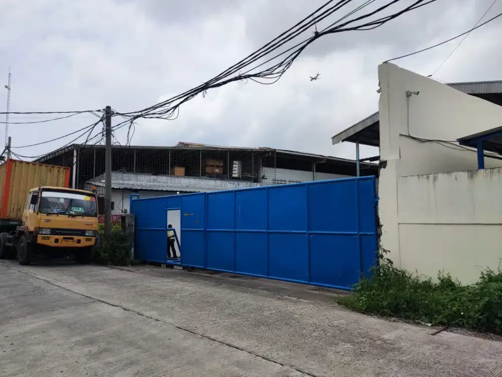 DIJUAL CEPAT GUDANG DI JL KAMAL MUARA IX