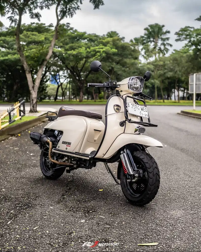 (Full Paper) Scomadi Technica 200i Adventure Tahun 2024 Warna Putih