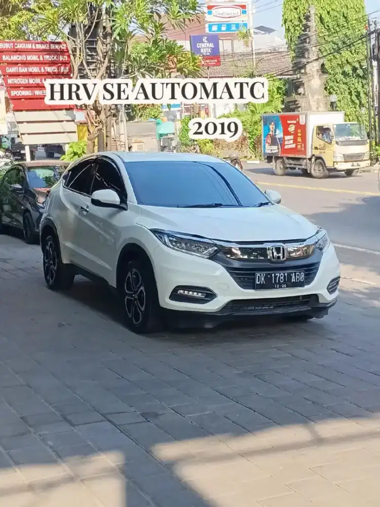 HONDA HR-V SE FACELIFT MODEL BARU 2019 ASLI BALI TANGAN PERTAMA