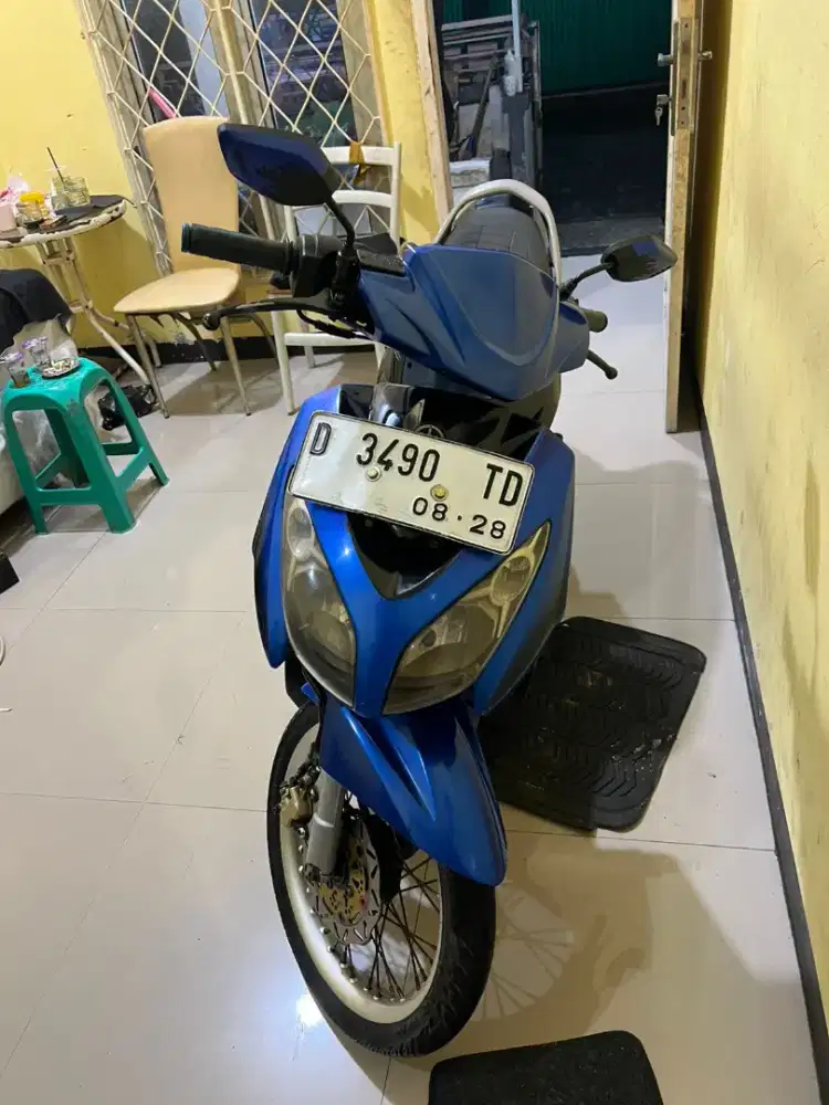 Yamaha nuovo z tahun 2005