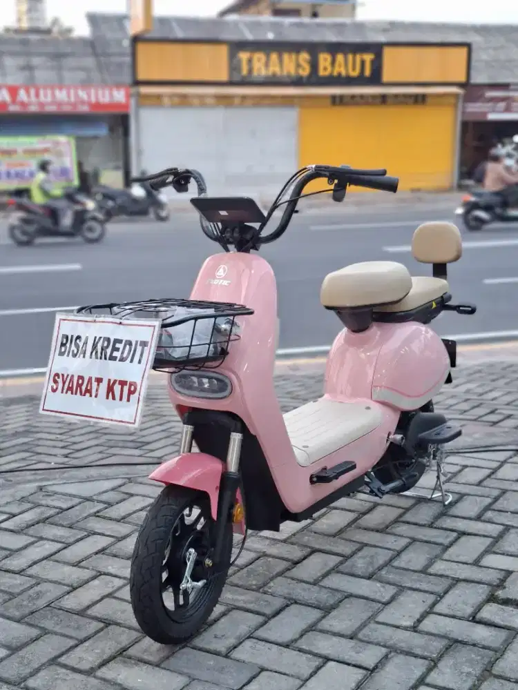 Sepeda listrik kredit KTP saja DP 0%
