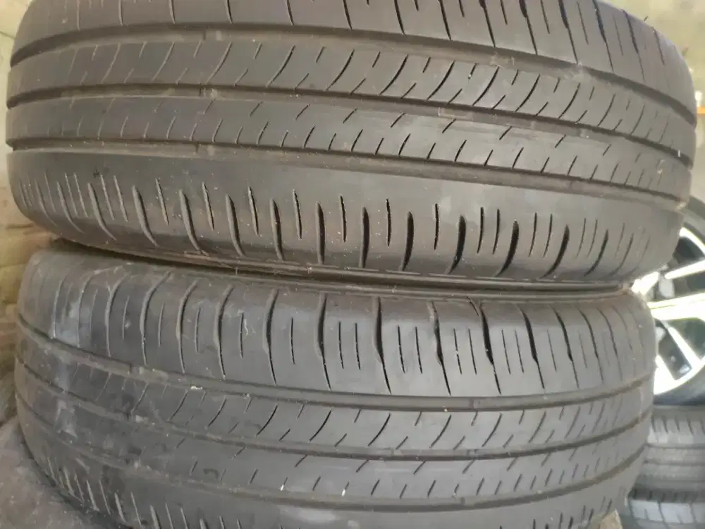 Jual ban bekas Dunlop enasave 2024 dan 2025