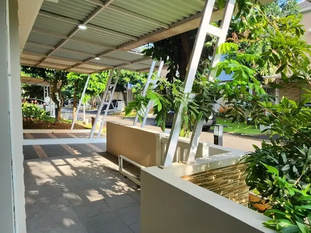 Dijamin murah rumah Hoek Gading Serpong Thomson Scientia