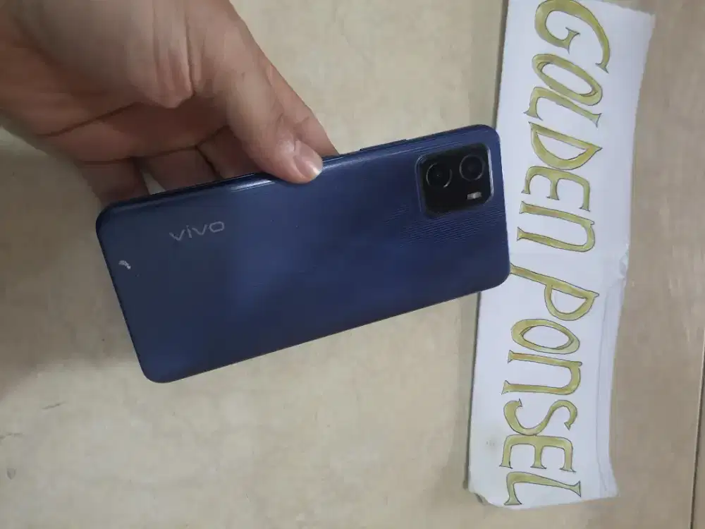 Vivo Y15S 32Gb/Ram 3Gb-Golden Ponsel