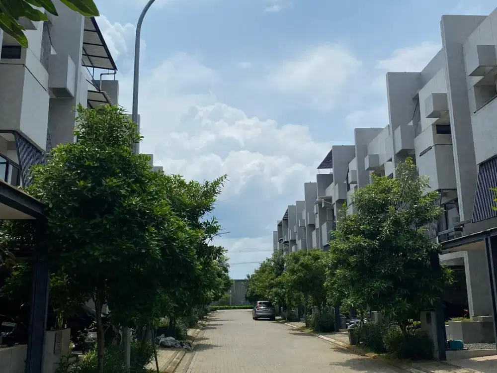 Dijual Rumah compact semifurnish BSD Impress