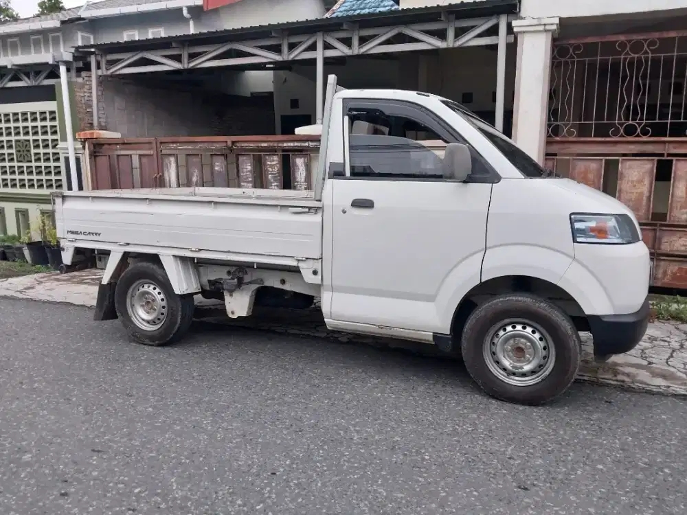 Pick up Apv mega carry standar 2015 masih Orisinil