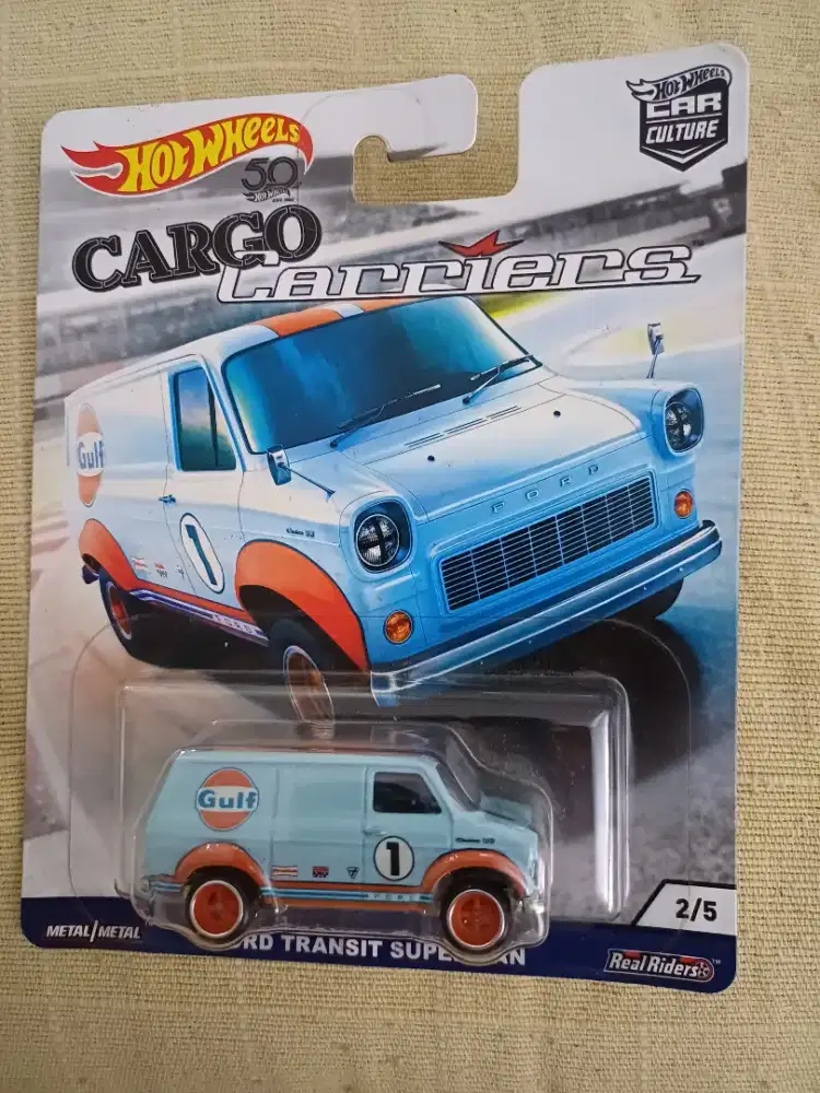 Di jual Ford Transit super. Van