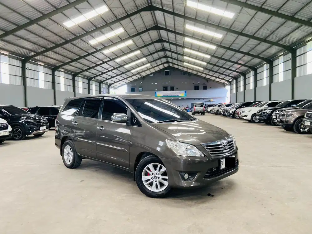 Toyota Innova 2.5 (DIESEL) G 2013 / 2014 MT Manual, Sangat terawat