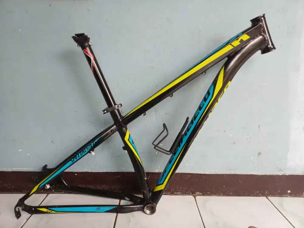 Frame Specialized Hardrock 29er Size S 15.5 inci