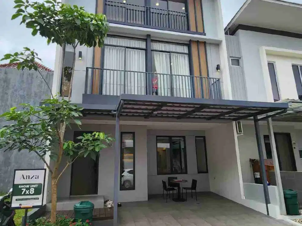 Hunian Modern 3 Lantai di Gading Serpong