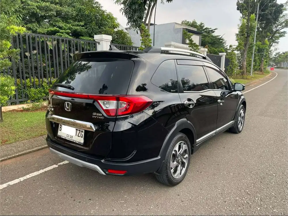 2018 HONDA BR-V E CVT RAWATAN RESMI SIAP MUDIK HARGA CASH