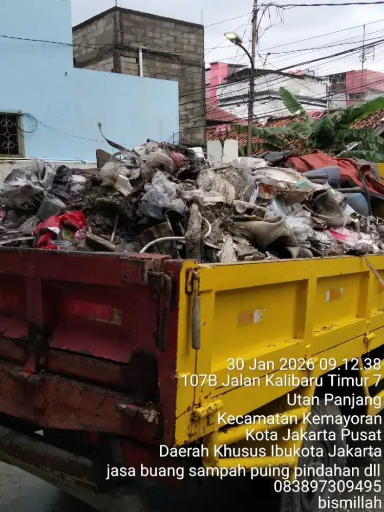 Jasa buang puing dan sampah
