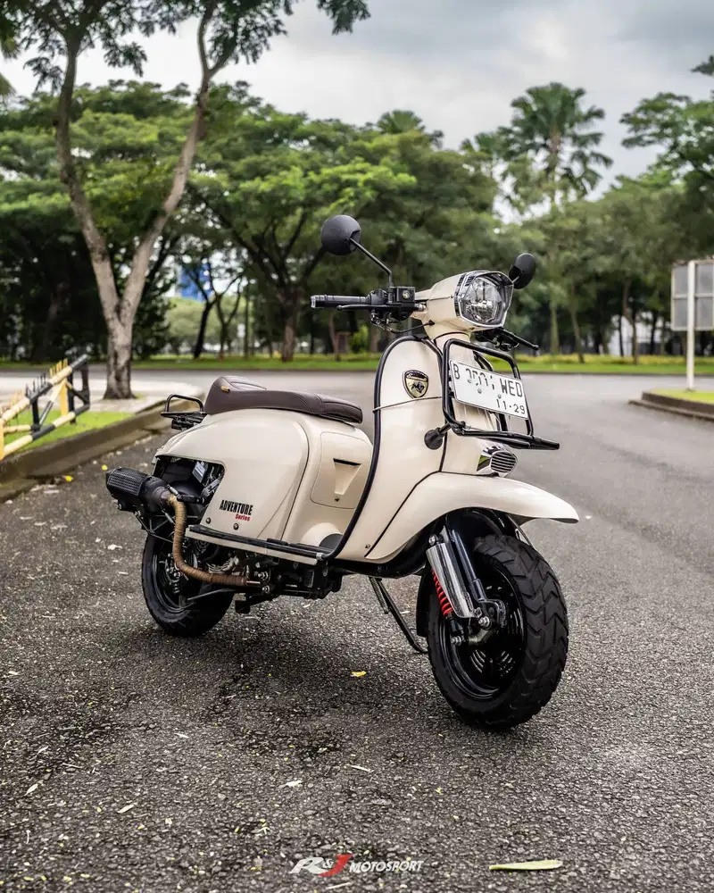 (Full Paper) Scomadi Technica 200i Adventure Tahun 2024 Warna Putih